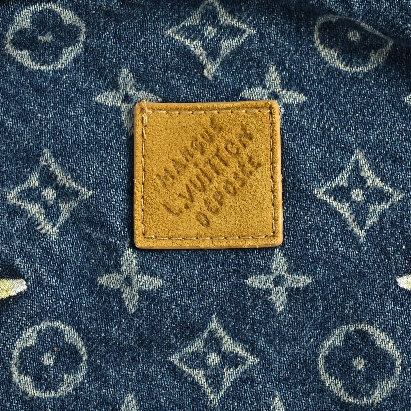 Louis Vuitton/Louis Vuitton all-over logo daisy embroidered denim jacket
